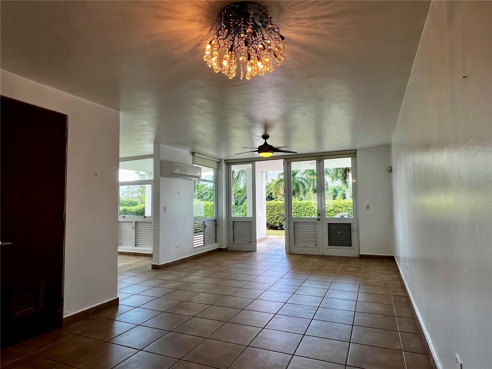 VILLAS DE GOLF AT CIUDAD JARDIN - Residential