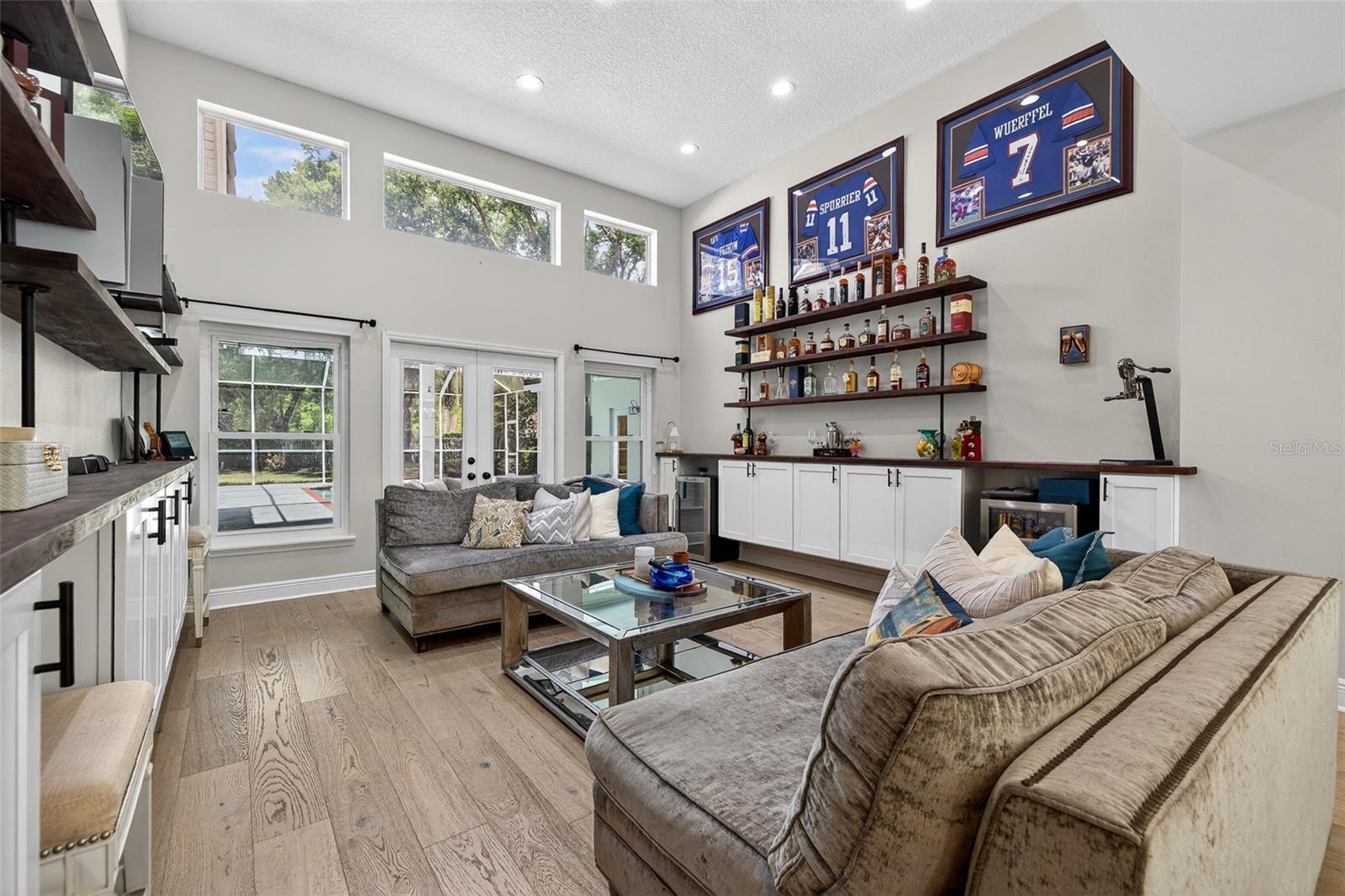 HUNTERS GREEN - Residential