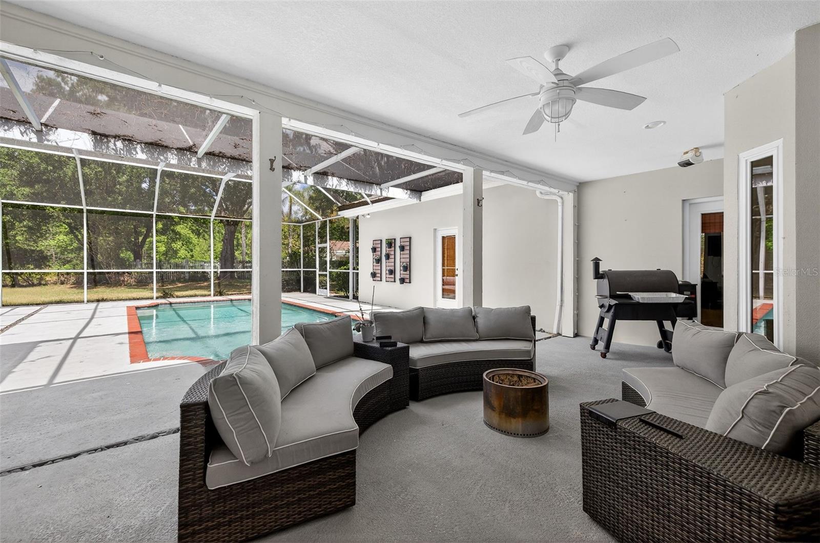 HUNTERS GREEN - Residential