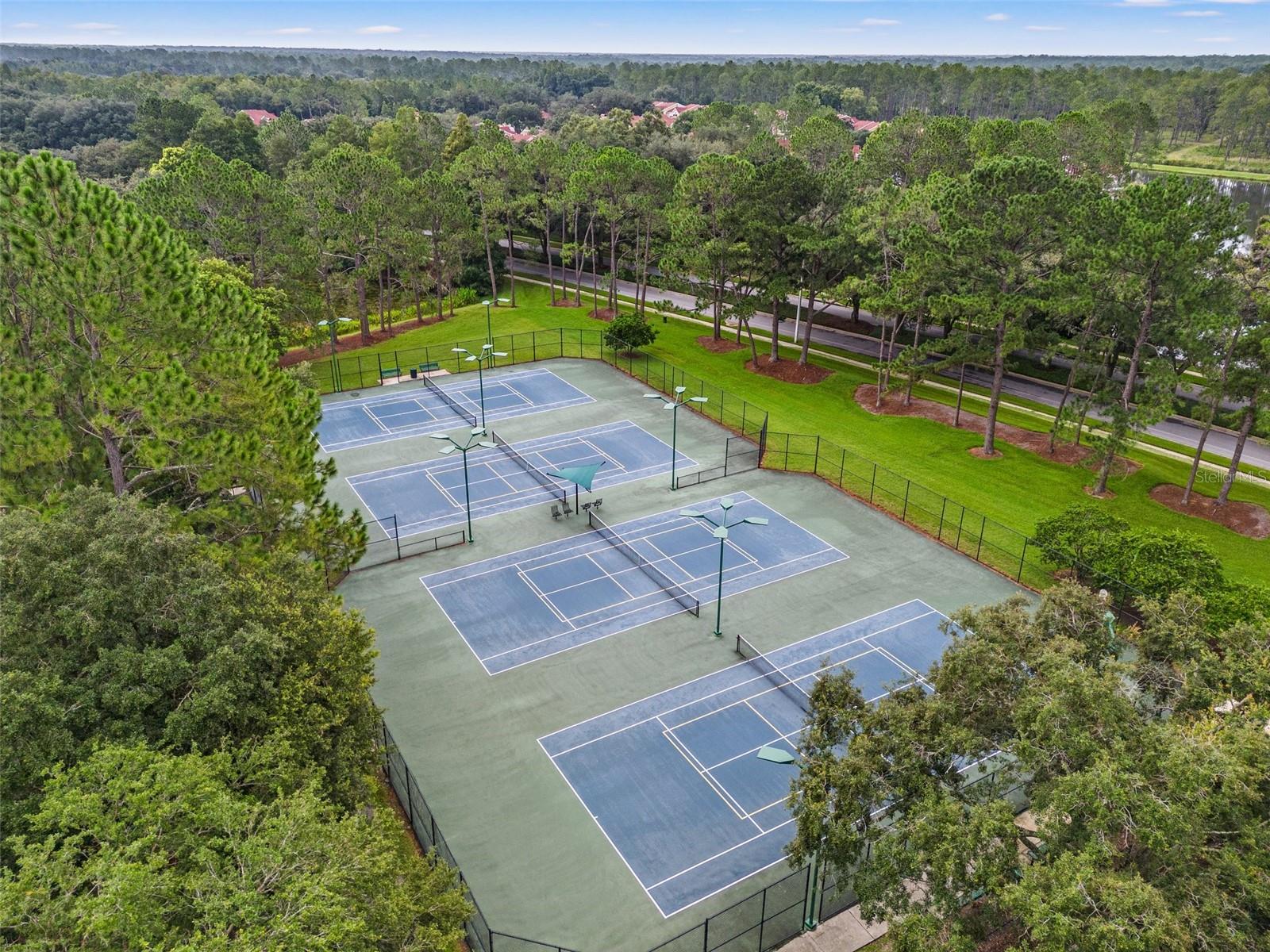 HUNTERS GREEN - Residential