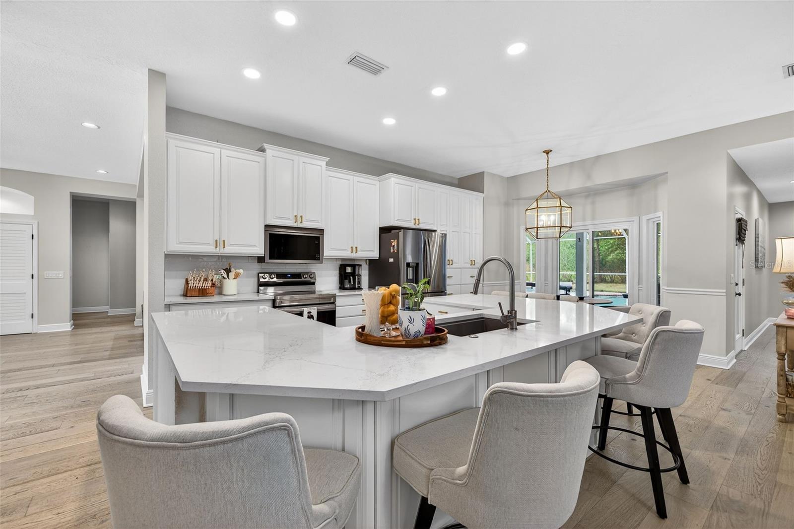 HUNTERS GREEN - Residential