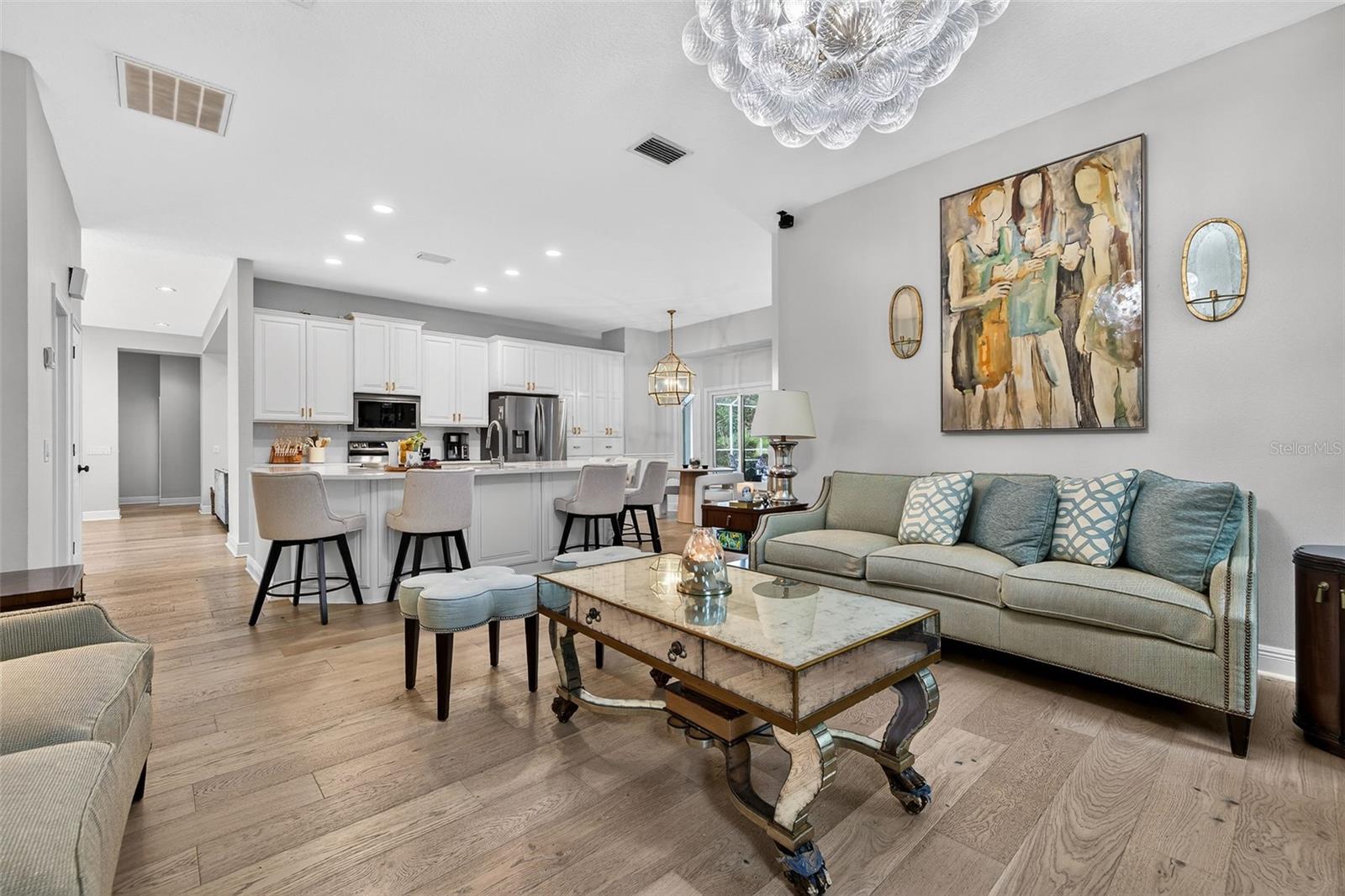 HUNTERS GREEN - Residential