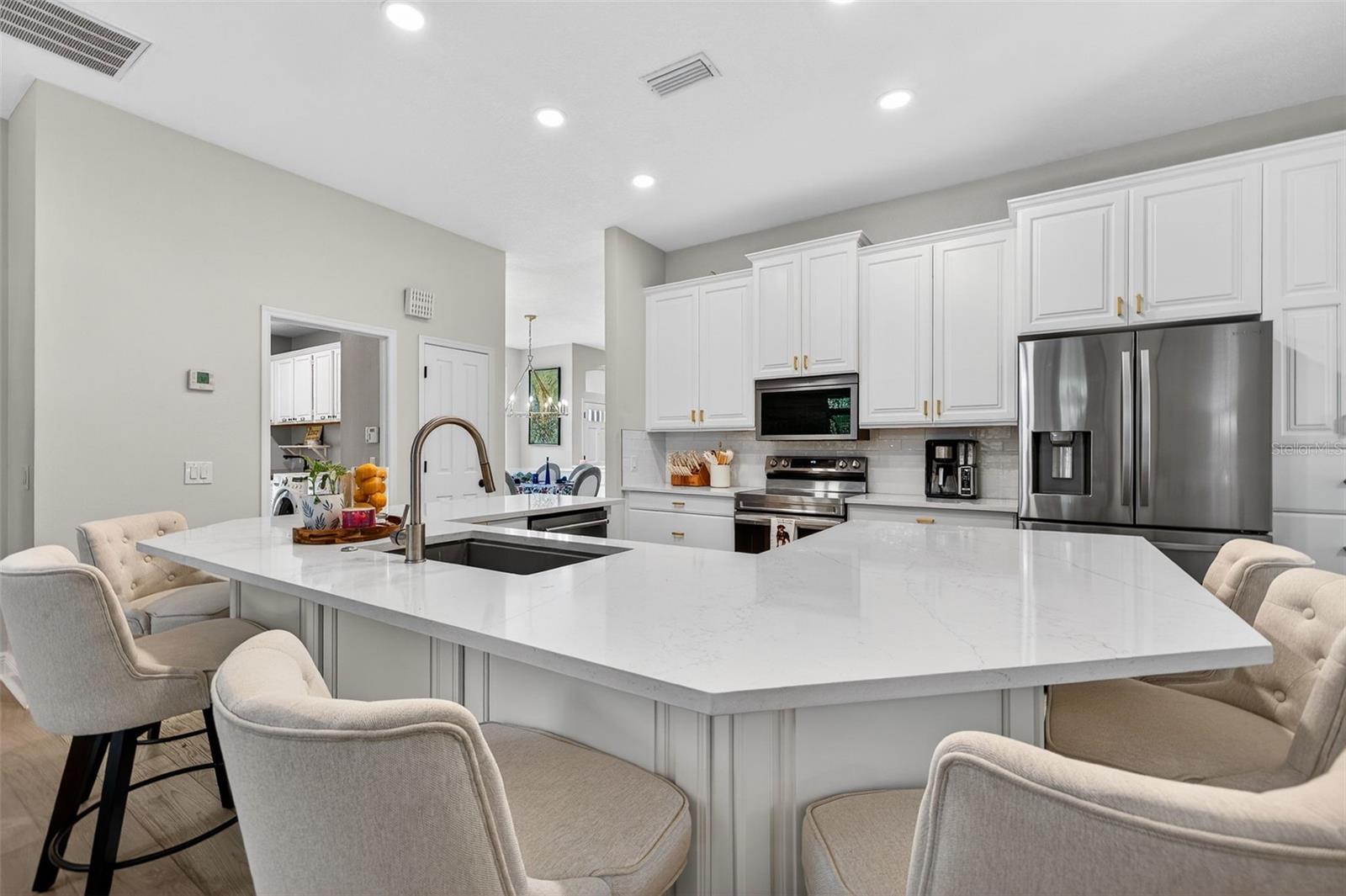 HUNTERS GREEN - Residential