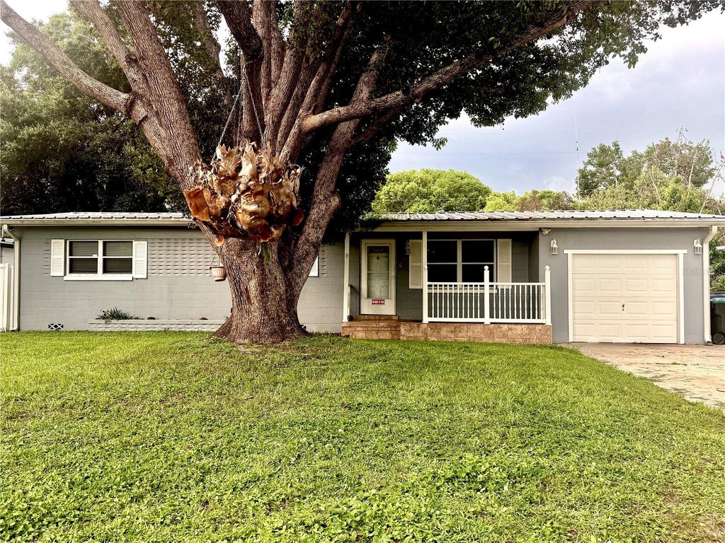 Photo of 1731 Baldwin Drive, Orlando, FL 32806 (MLS # O6423385)
