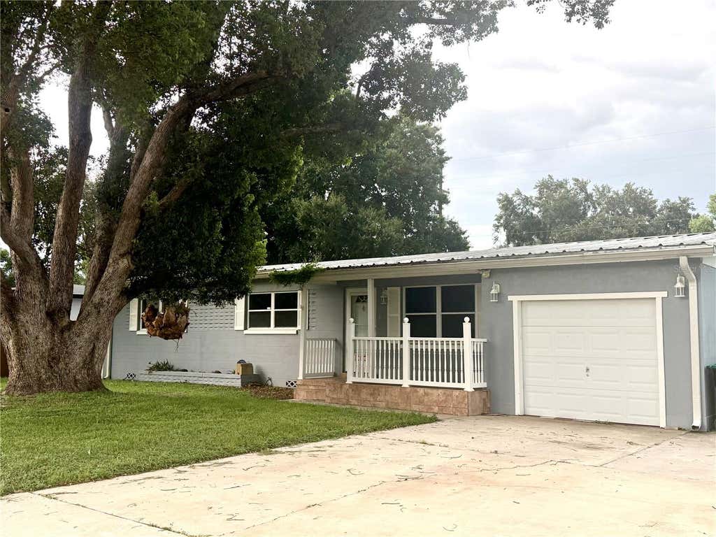 Photo of 1731 Baldwin Drive, Orlando, FL 32806 (MLS # O6423385)