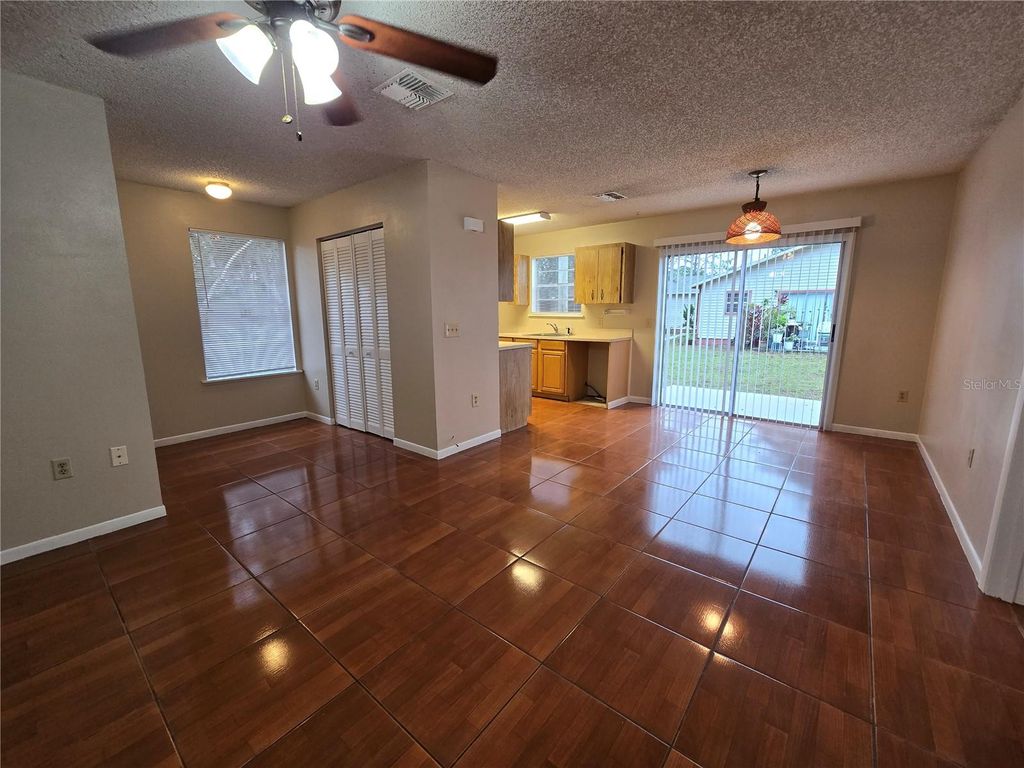 Photo of 308 W Crescent Drive #5, Lakeland, FL 33805 (MLS # L4959240)