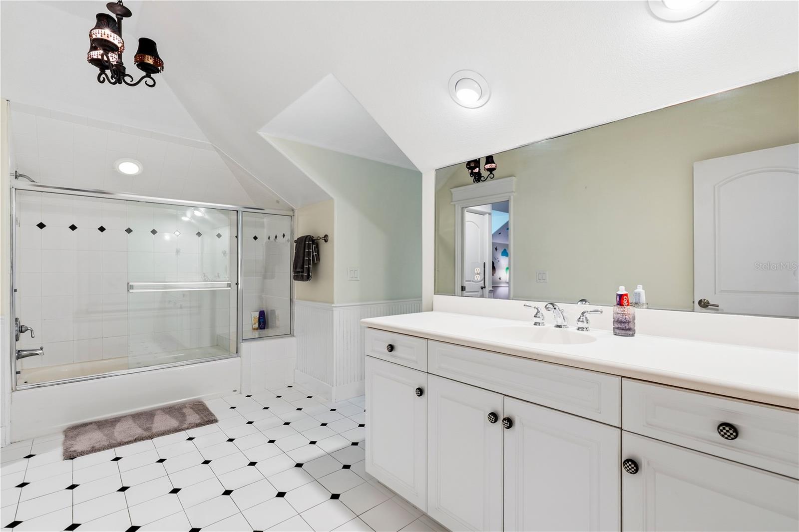 CELEBRATION VILLAGE UNIT 2 - Residential