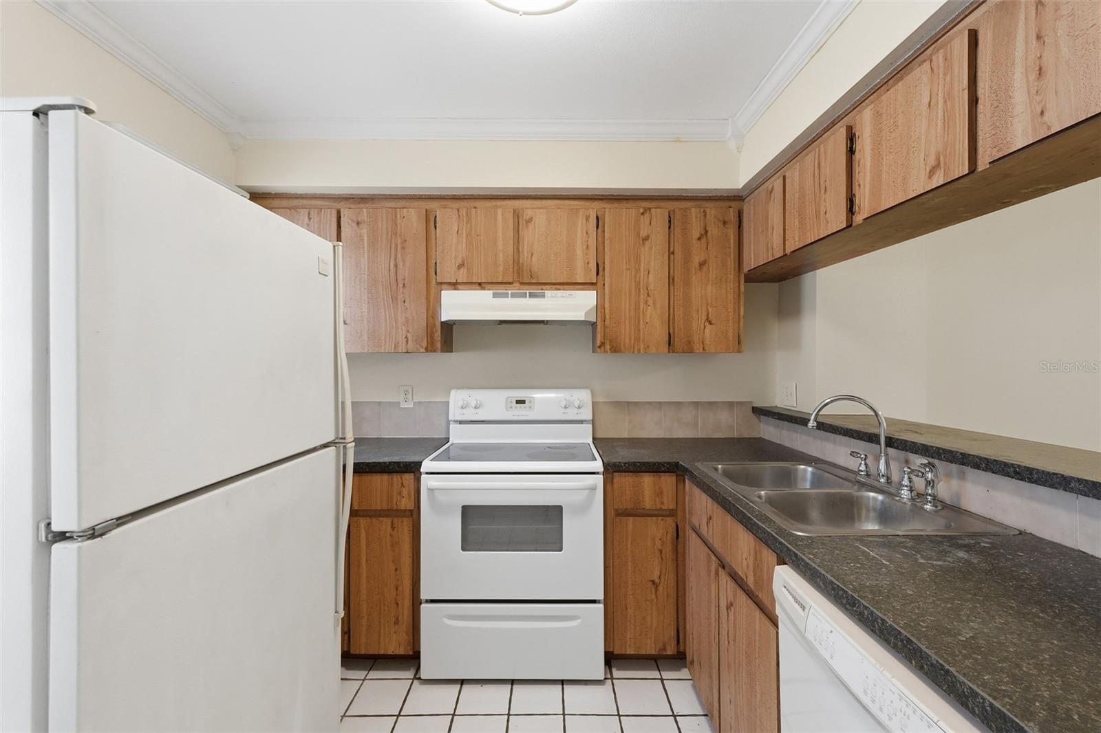 PINEBROOK ESTATES - Residential