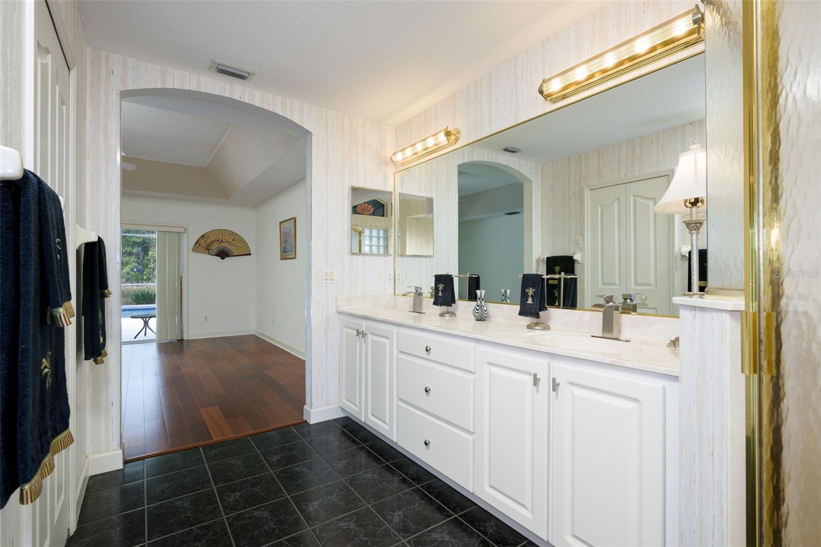 CYPRESS HEAD PH 01A - Residential