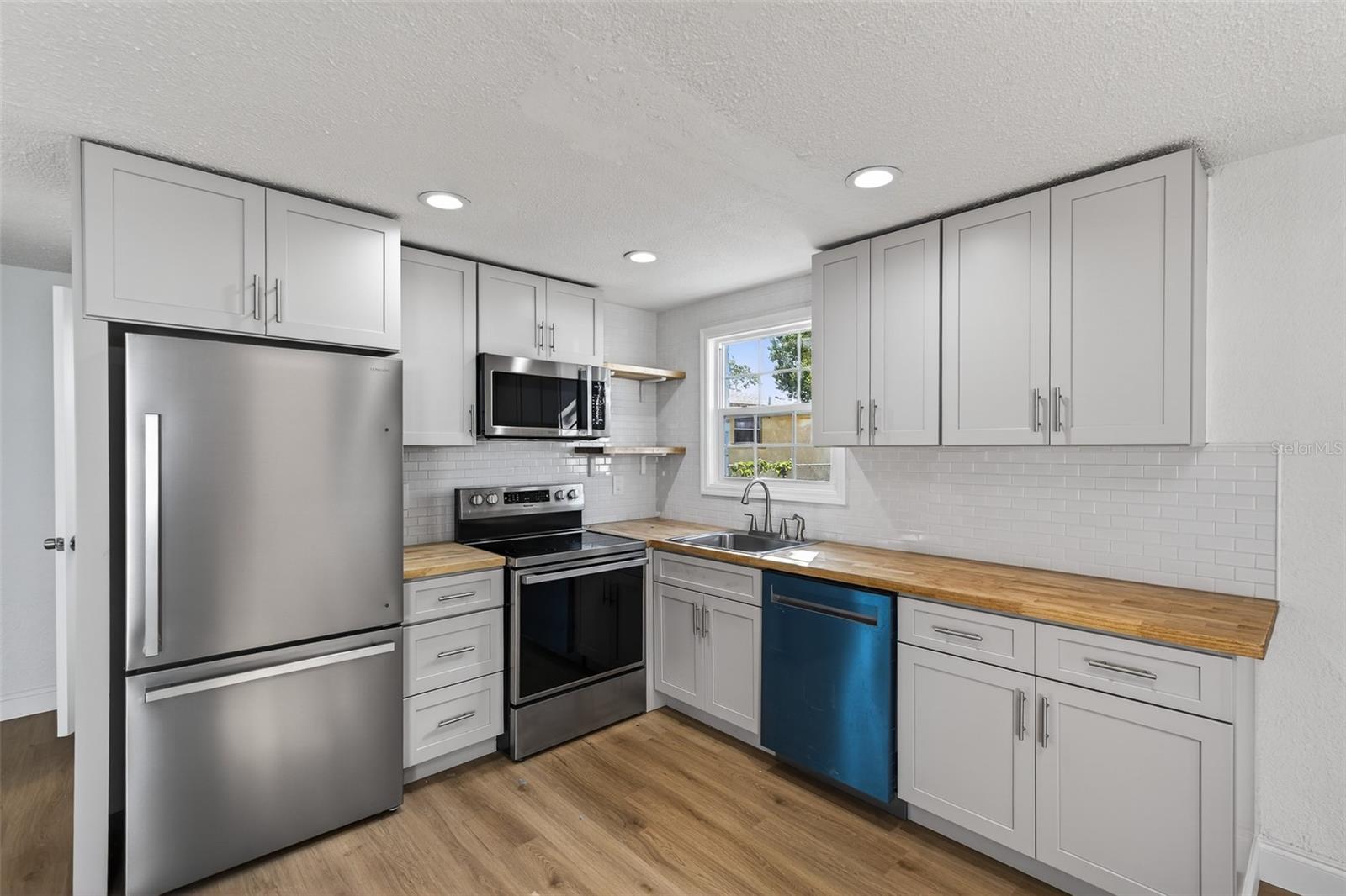 DISSTONIA - Residential