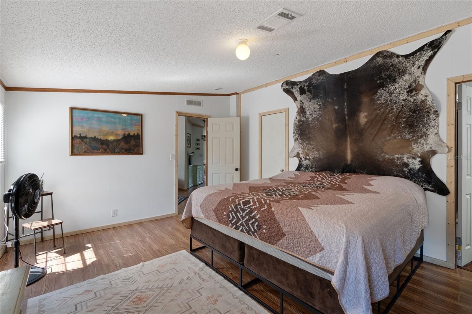 RIDGE MANOR - Residential