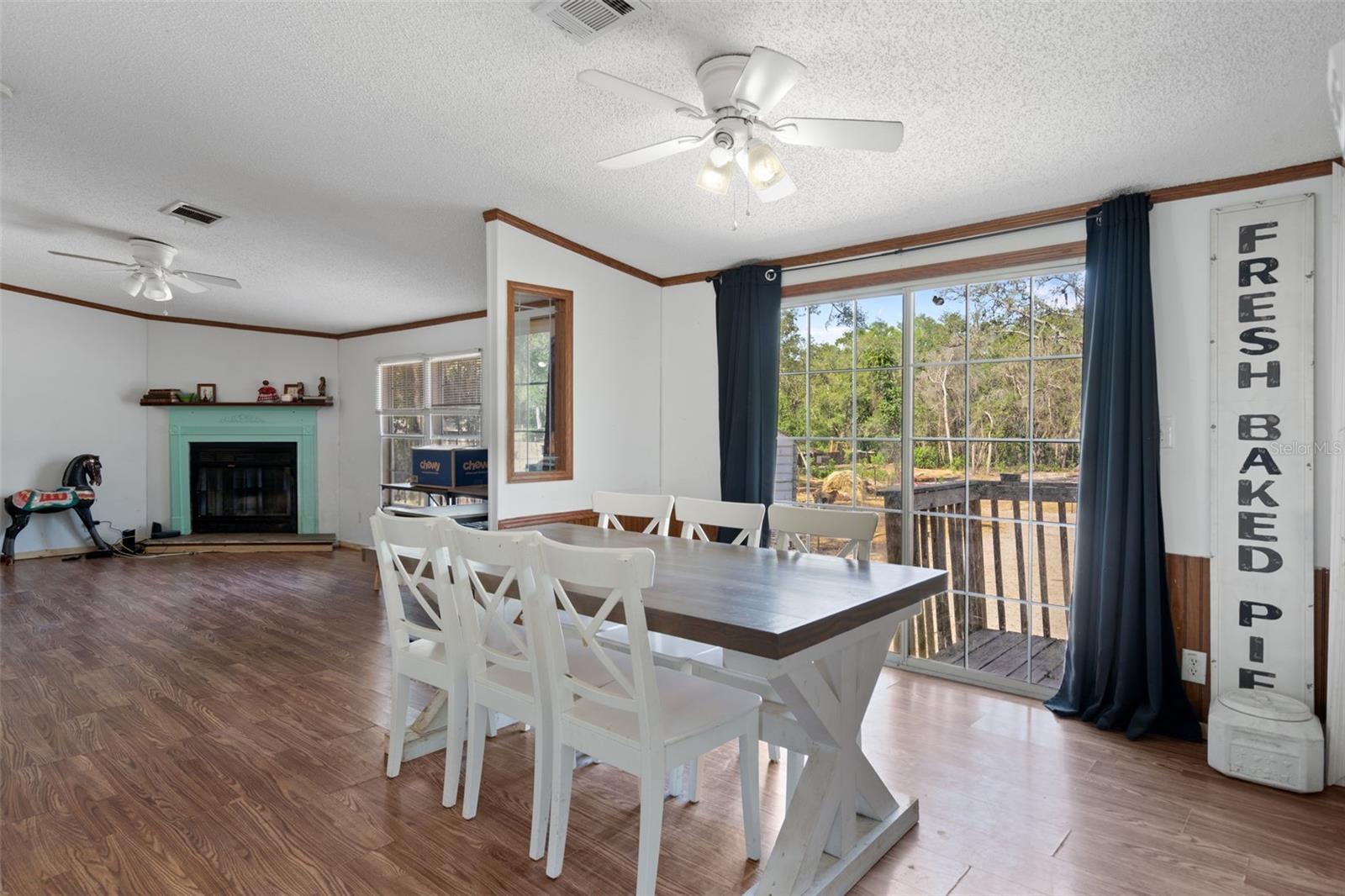 RIDGE MANOR - Residential