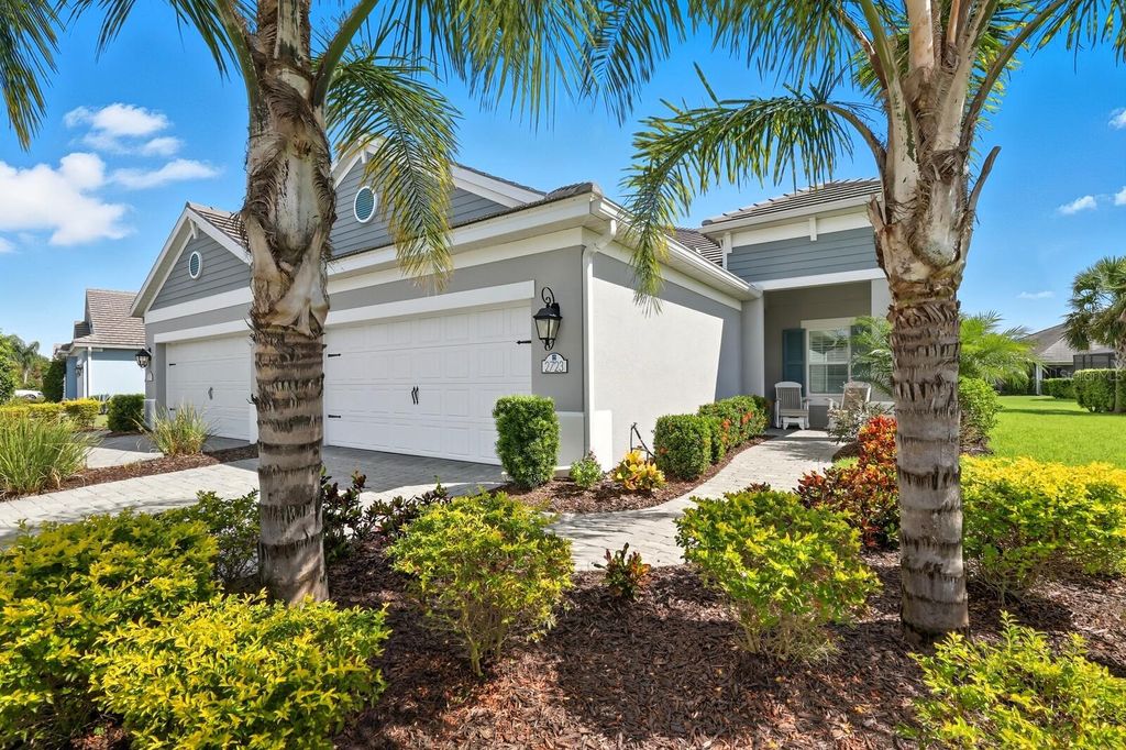 Photo of 2723 Sapphire Blue Lane, Bradenton, FL 34211 (MLS # A4682786)