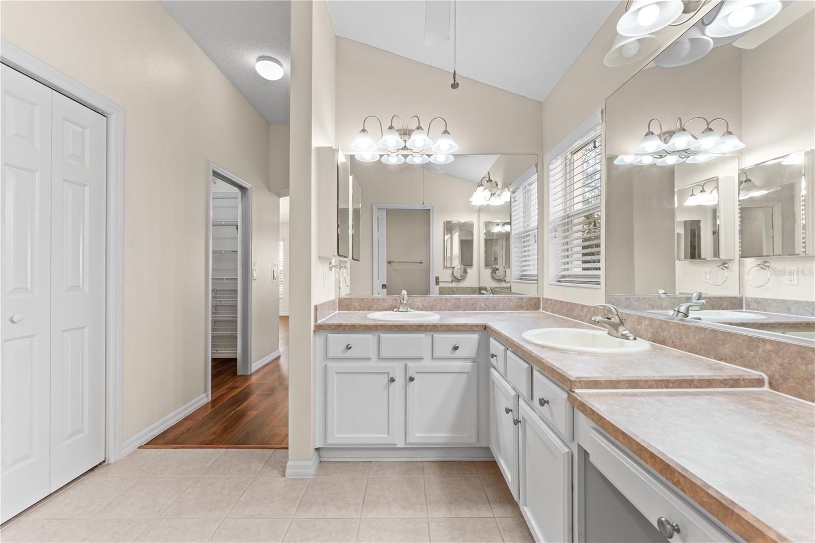 VILLAGES/MARION UN 51 - Residential