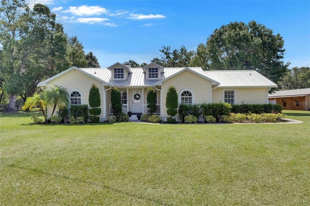 Photo of 4312 James L Redman Parkway, Plant City, FL 33567 (MLS # TB8399878)