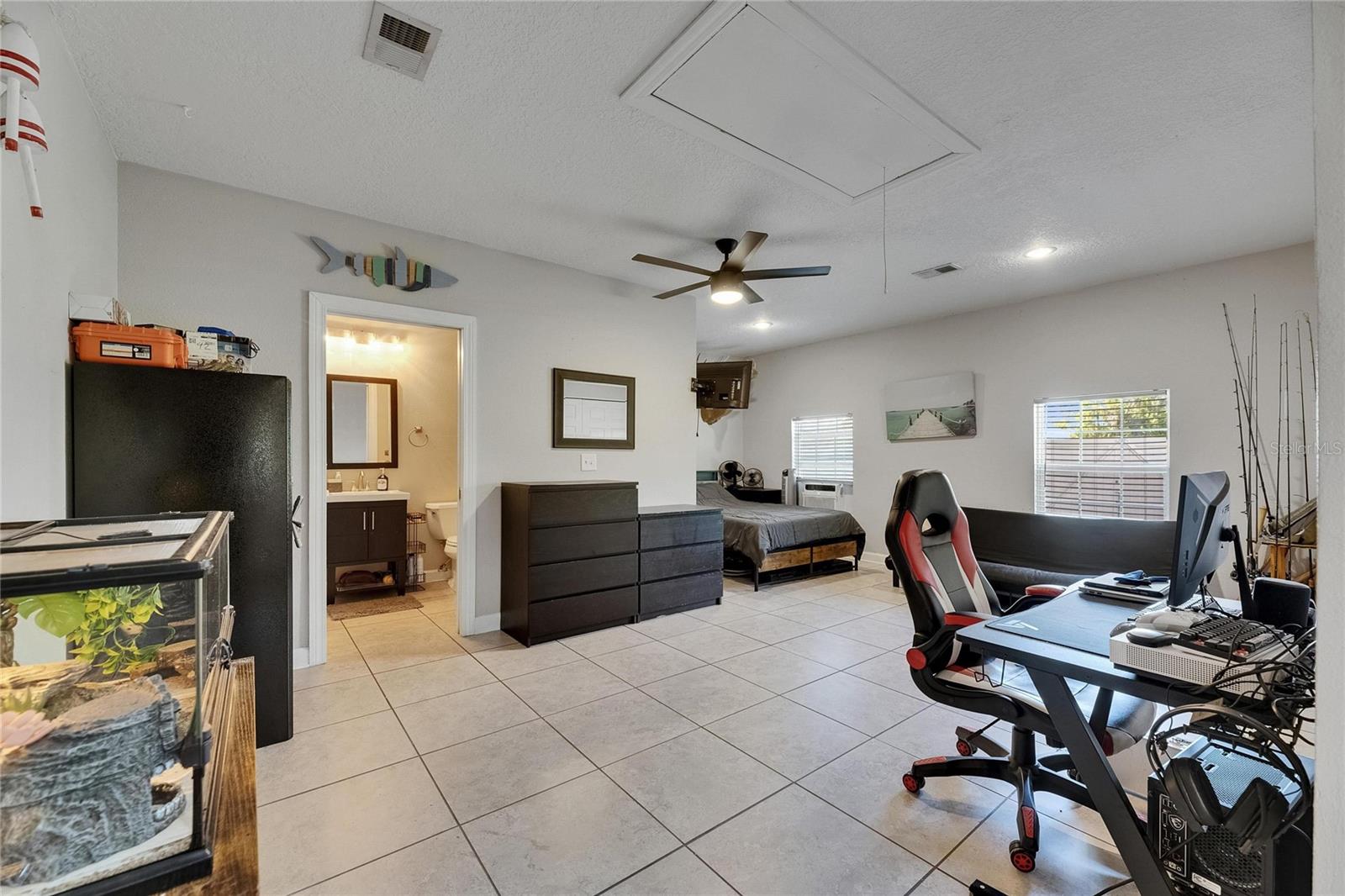 UNPLATTED - Residential