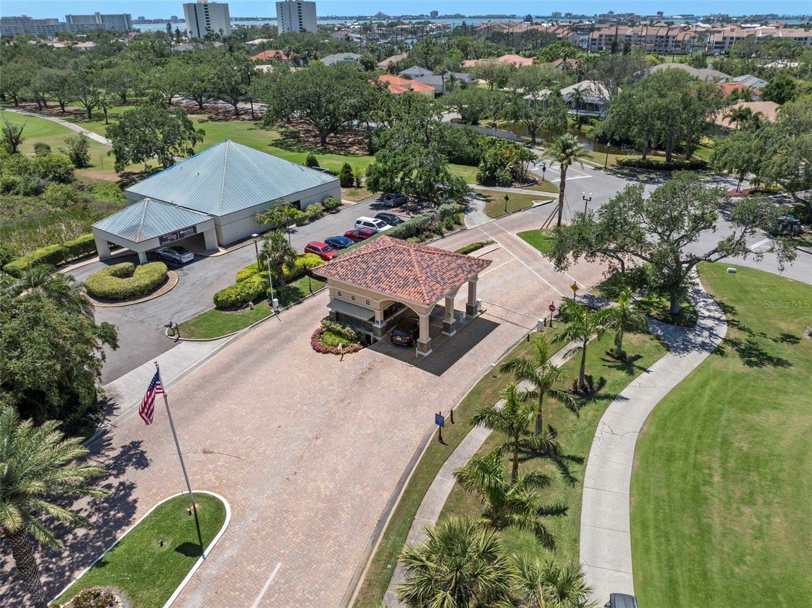 KIPPS COLONY ESTATES AT PASADENA YACHT/COUNTRY CL - Residential