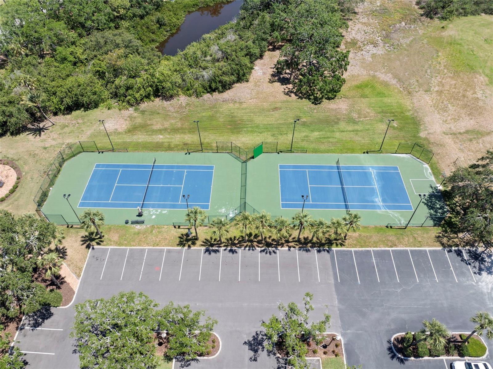 KIPPS COLONY ESTATES AT PASADENA YACHT/COUNTRY CL - Residential