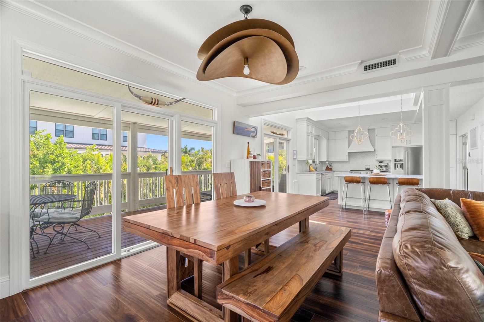 KIPPS COLONY ESTATES AT PASADENA YACHT/COUNTRY CL - Residential