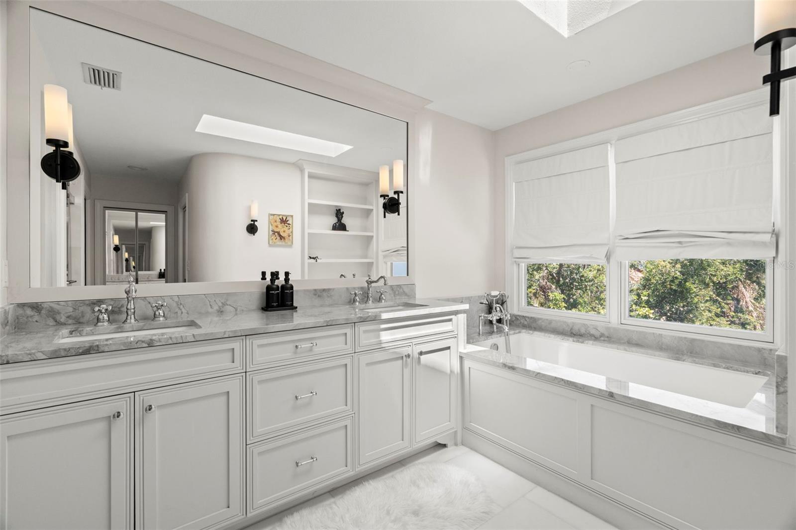 KIPPS COLONY ESTATES AT PASADENA YACHT/COUNTRY CL - Residential