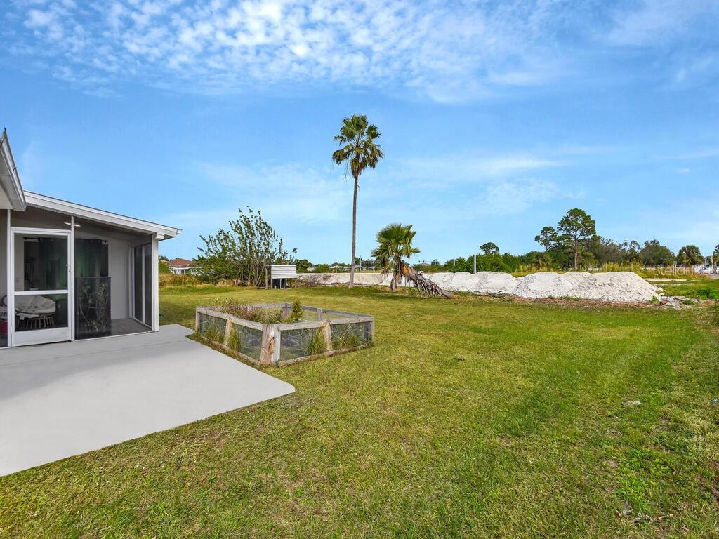 LEHIGH ESTATES - Residential