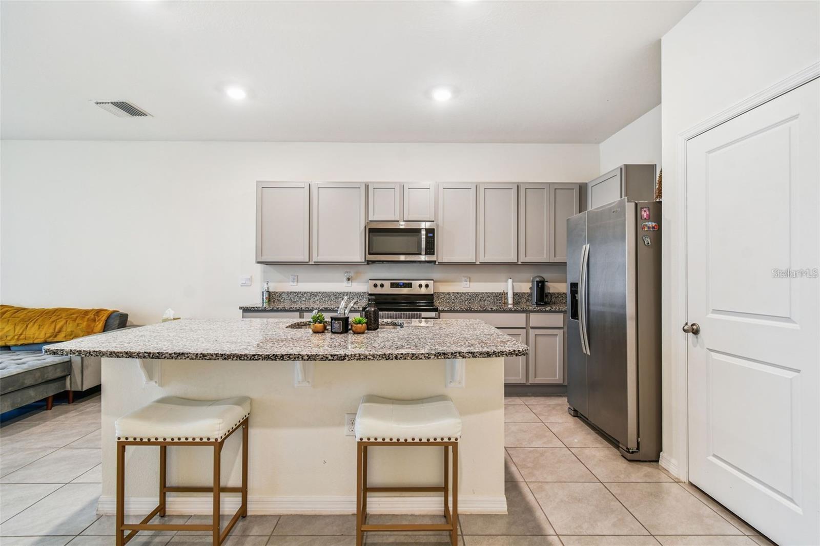 MEADOW RDG PH A-1 - Residential