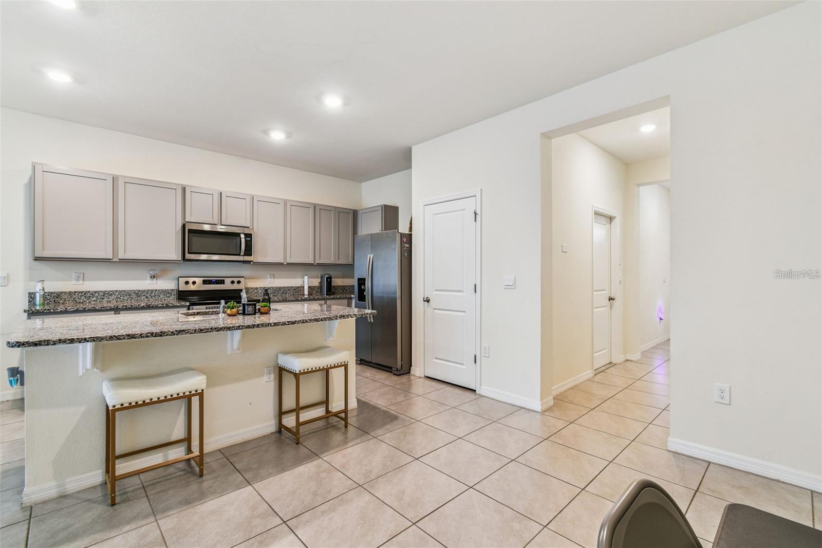 MEADOW RDG PH A-1 - Residential