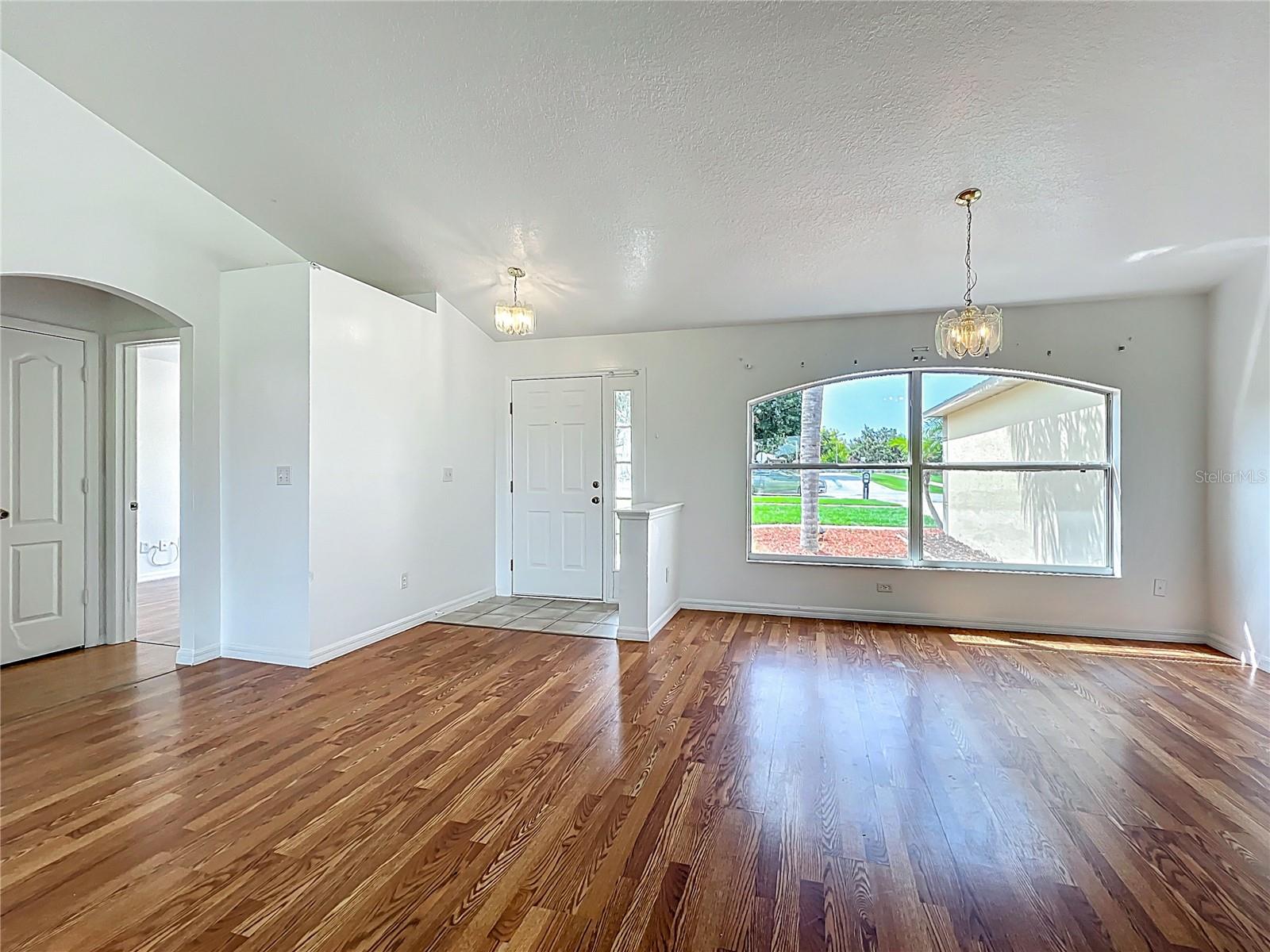 439 GENTLE BREEZE DRIVE