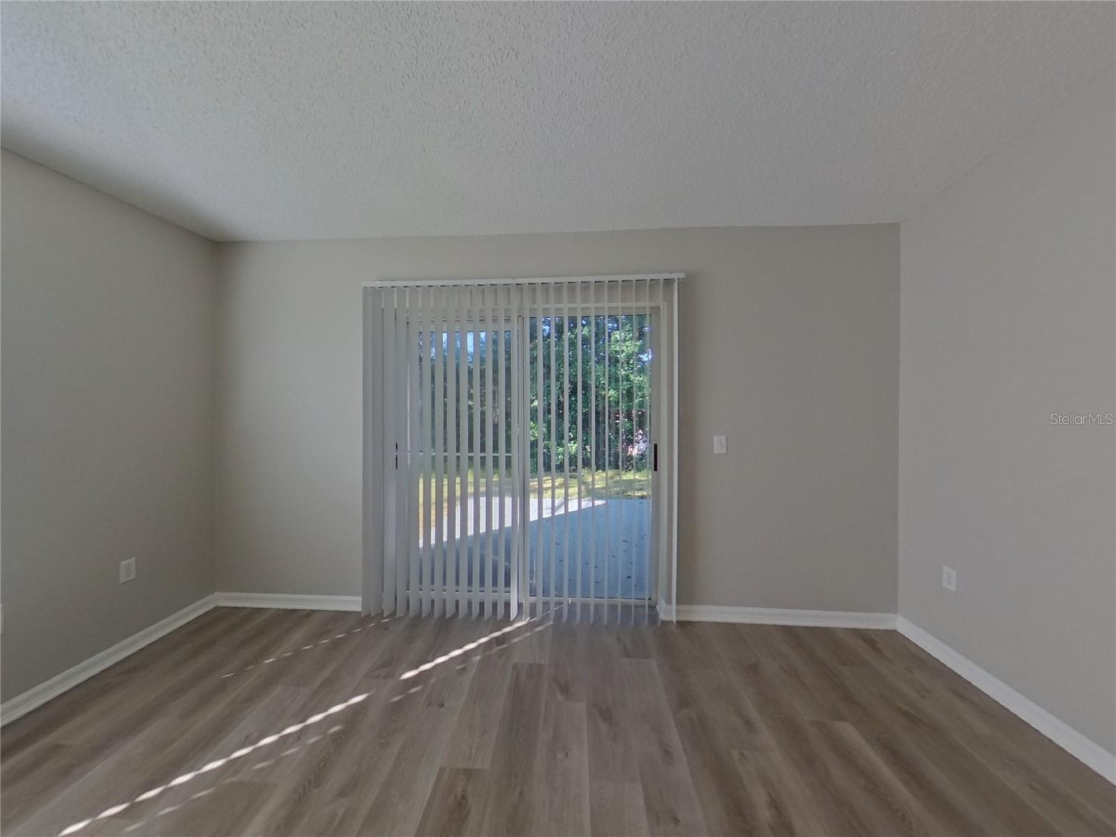 LAKE DOE COVE PH 02 48 59 - Residential Lease