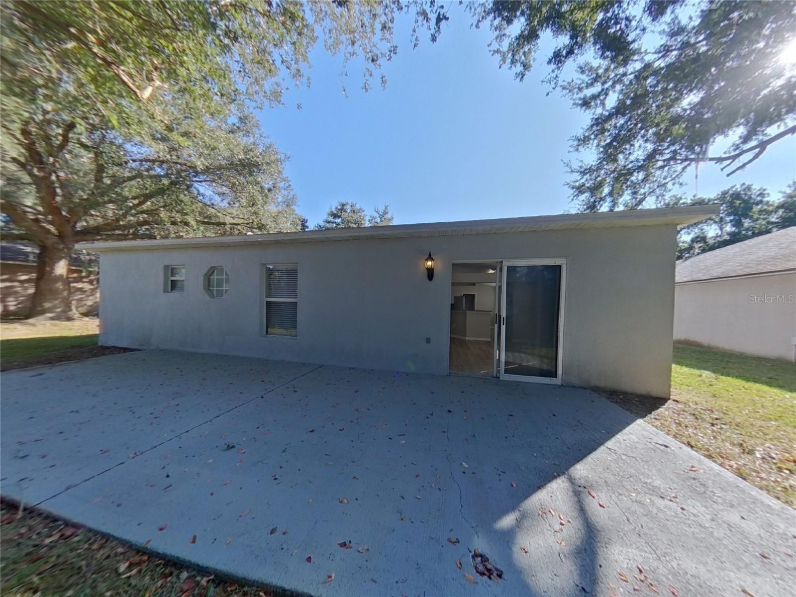 LAKE DOE COVE PH 02 48 59 - Residential Lease