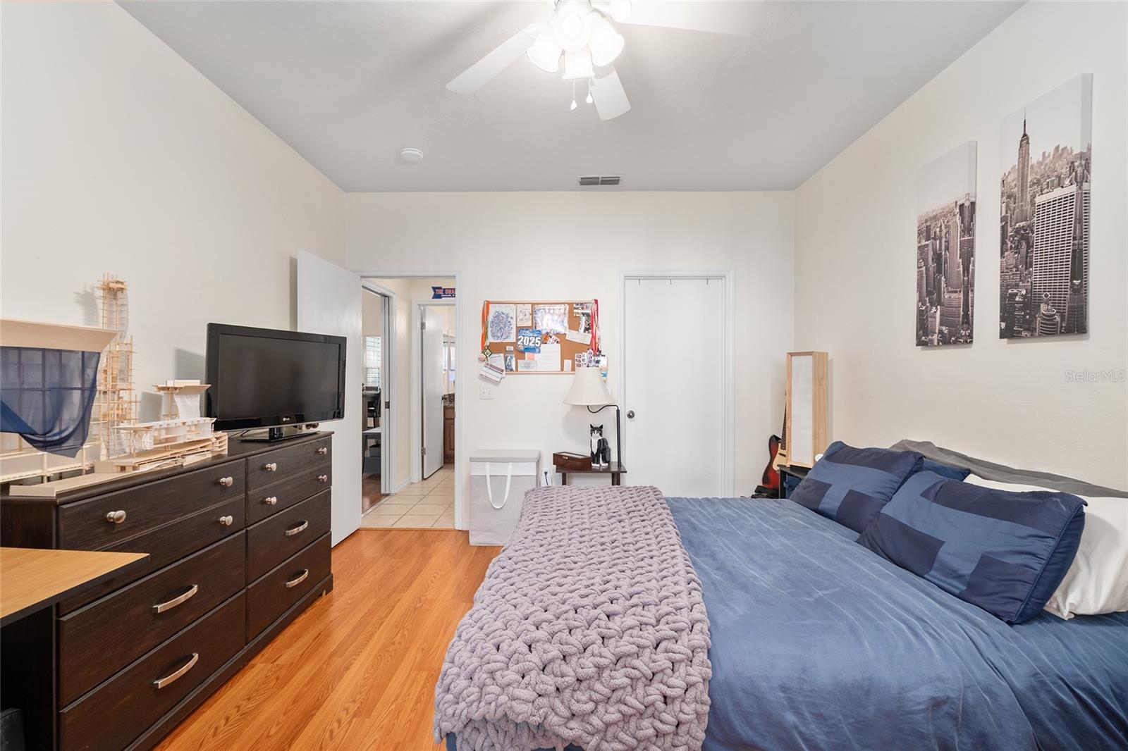 THE GABLES CONDO AT GAINE - Residential