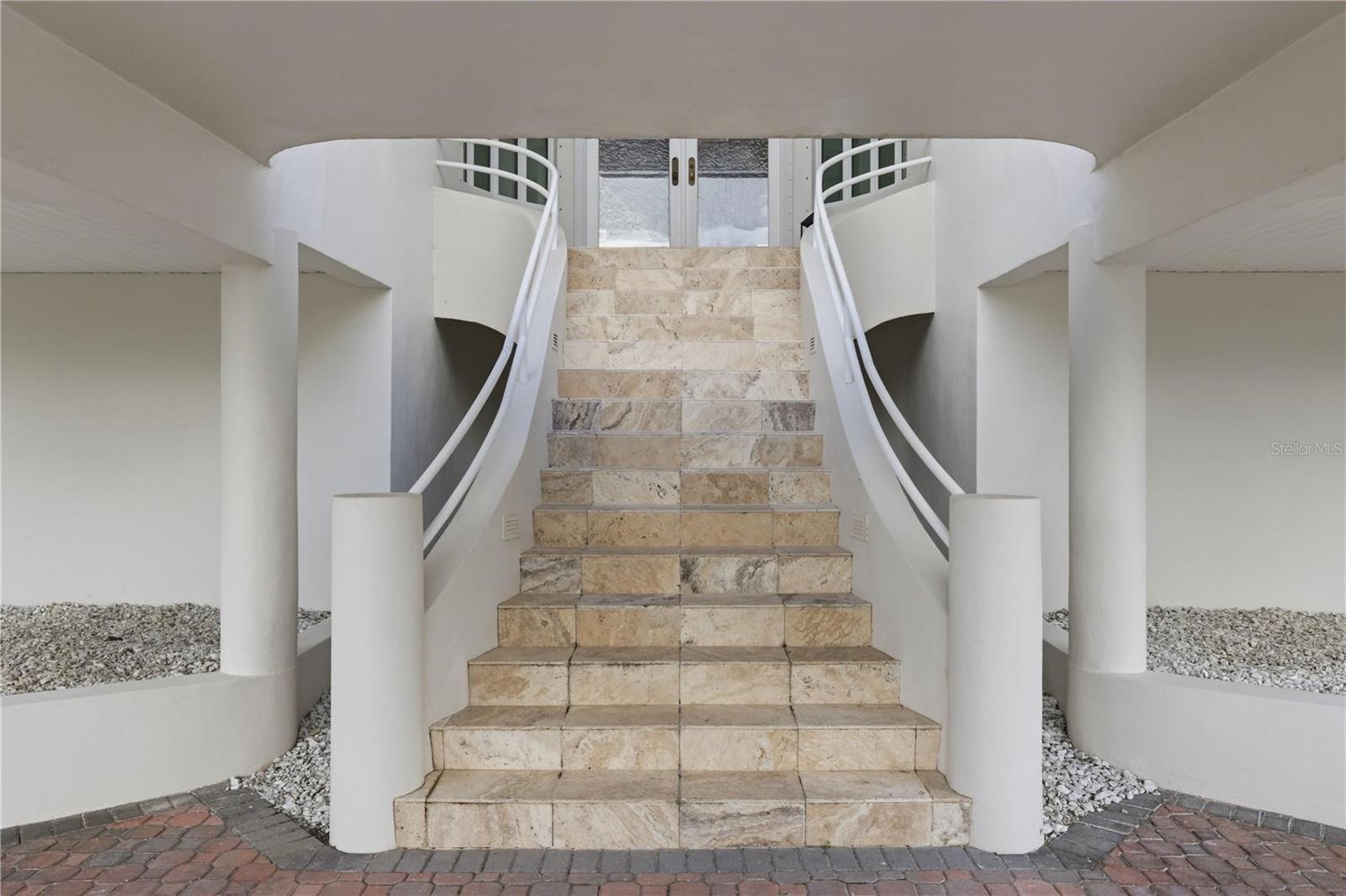 ELLIOT M PROP SIESTA KEY - Residential