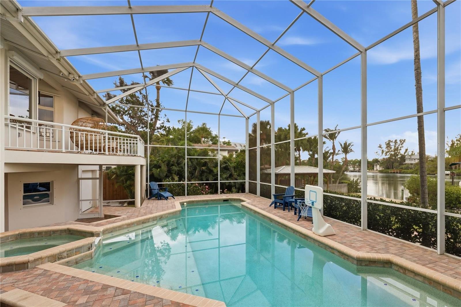 ELLIOT M PROP SIESTA KEY - Residential