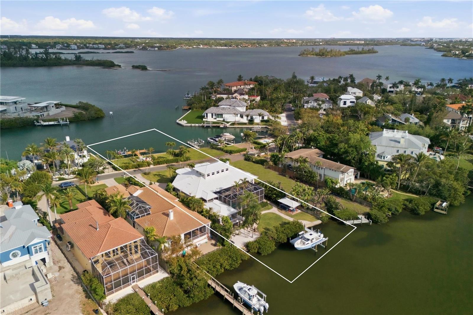 ELLIOT M PROP SIESTA KEY - Residential
