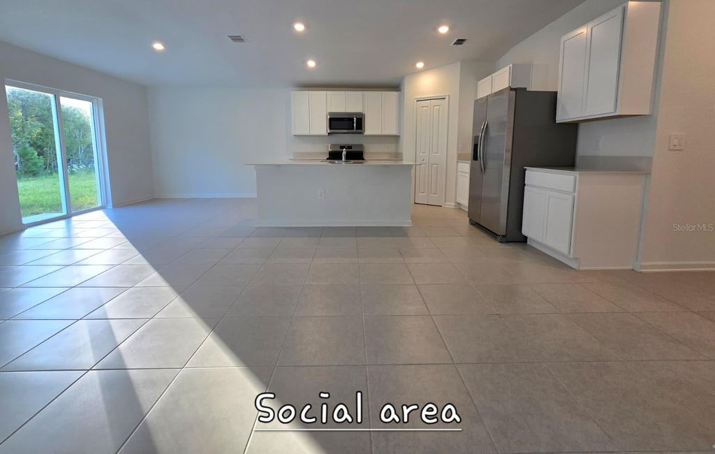 Photo of 5034 Barnet Drive, Davenport, FL 33837 (MLS # S5148210)