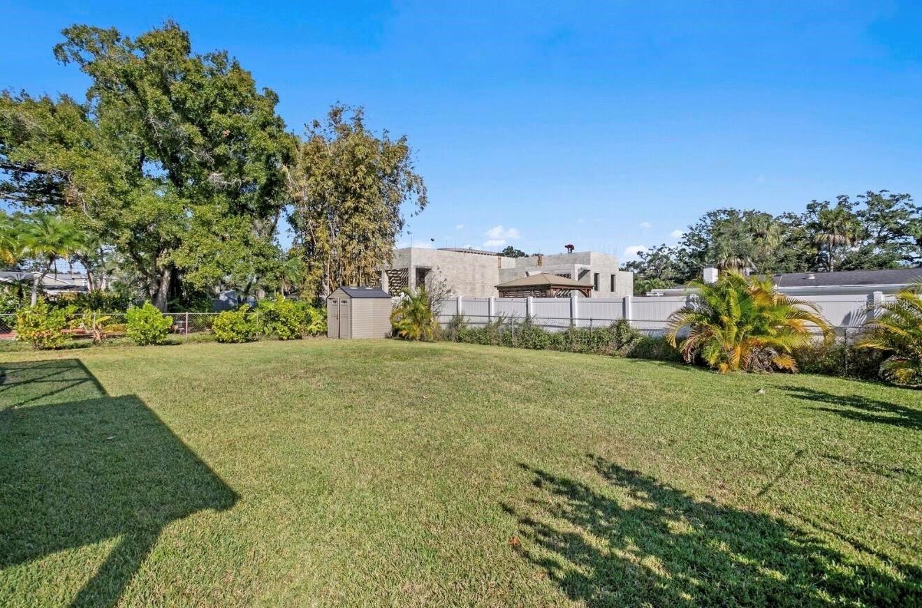 WEST SHORE CREST - Residential