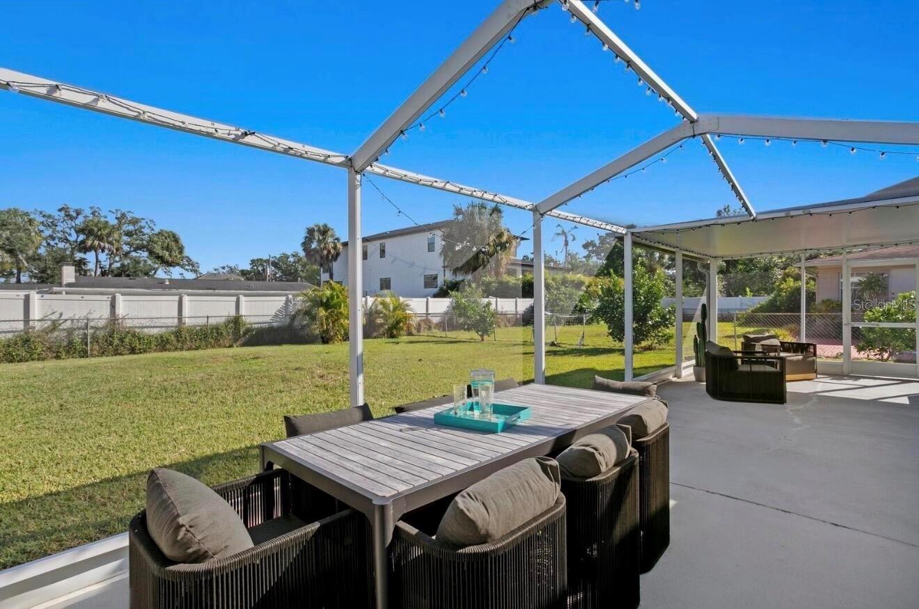 WEST SHORE CREST - Residential