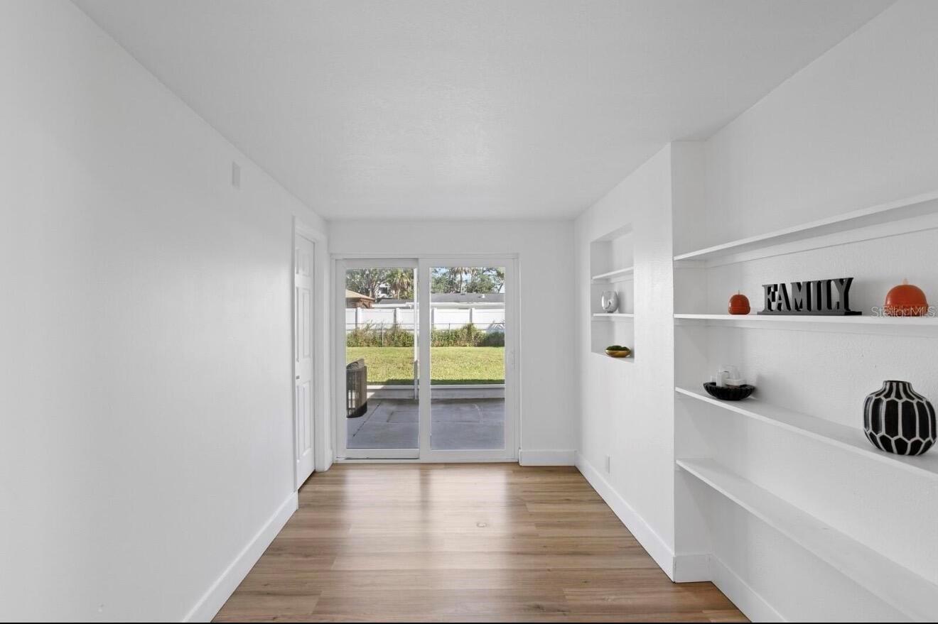 WEST SHORE CREST - Residential