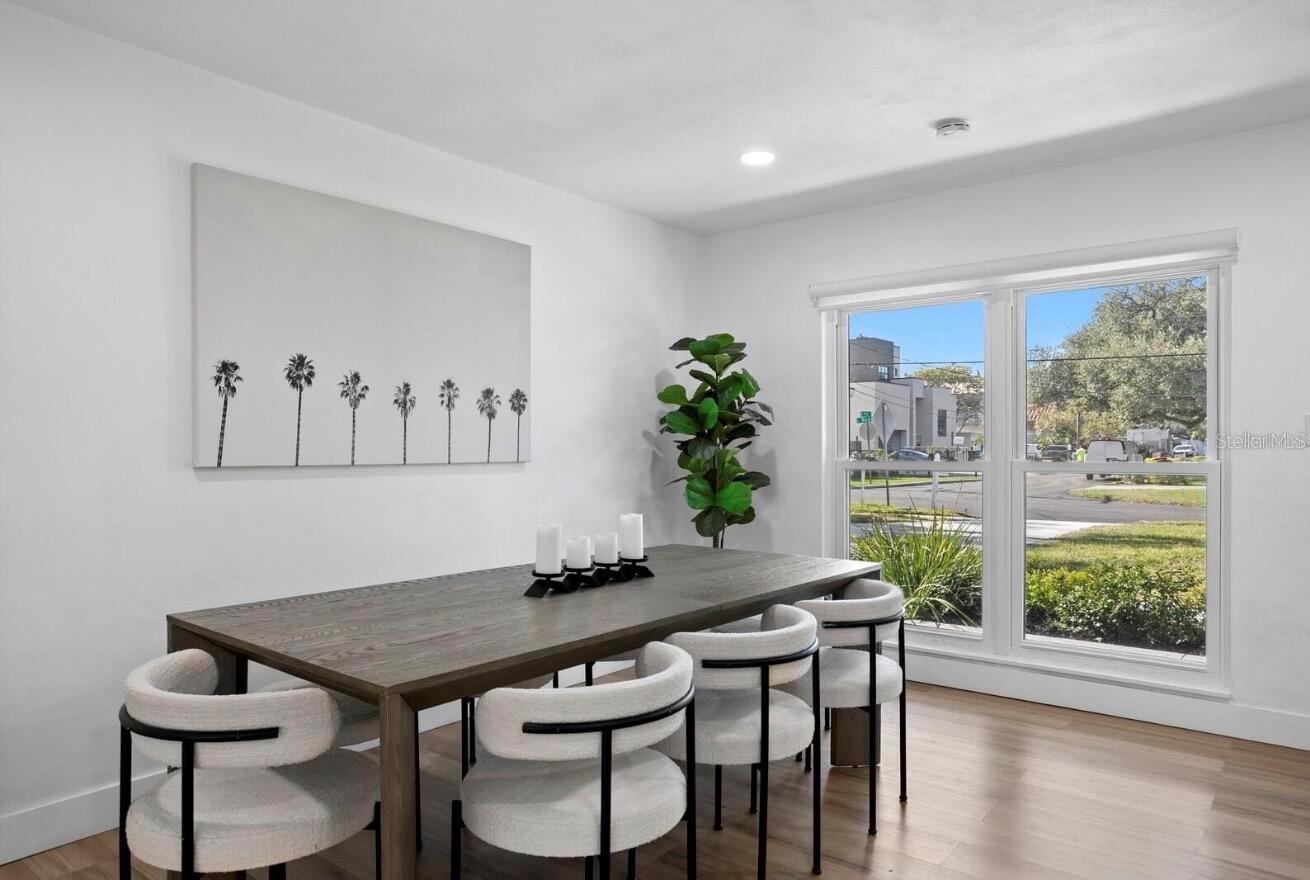 WEST SHORE CREST - Residential