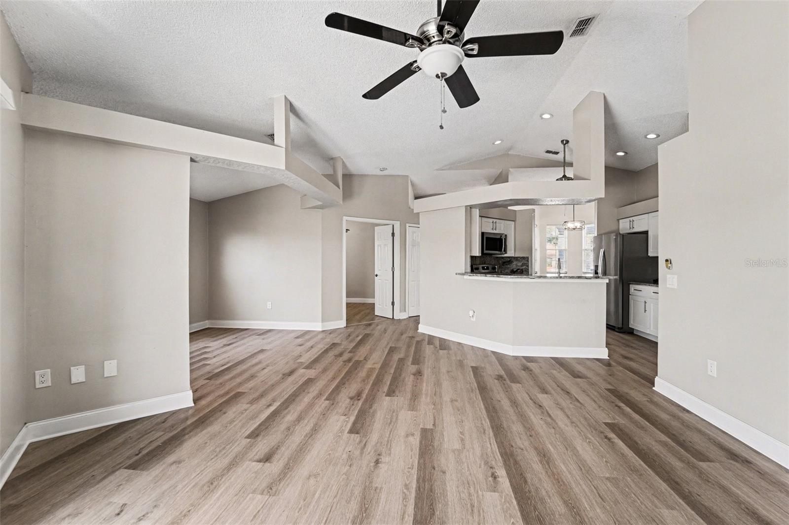 JASMINE TRAILS PH 03 - Residential