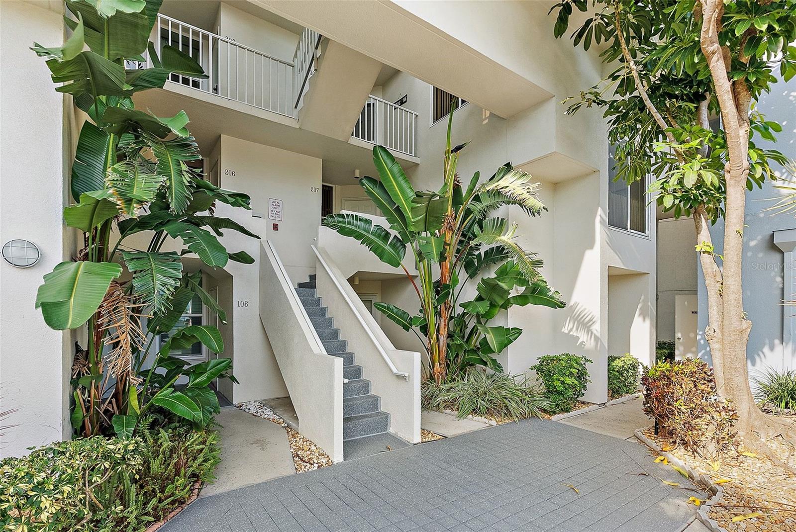 ISLA KEY CONDO - Residential