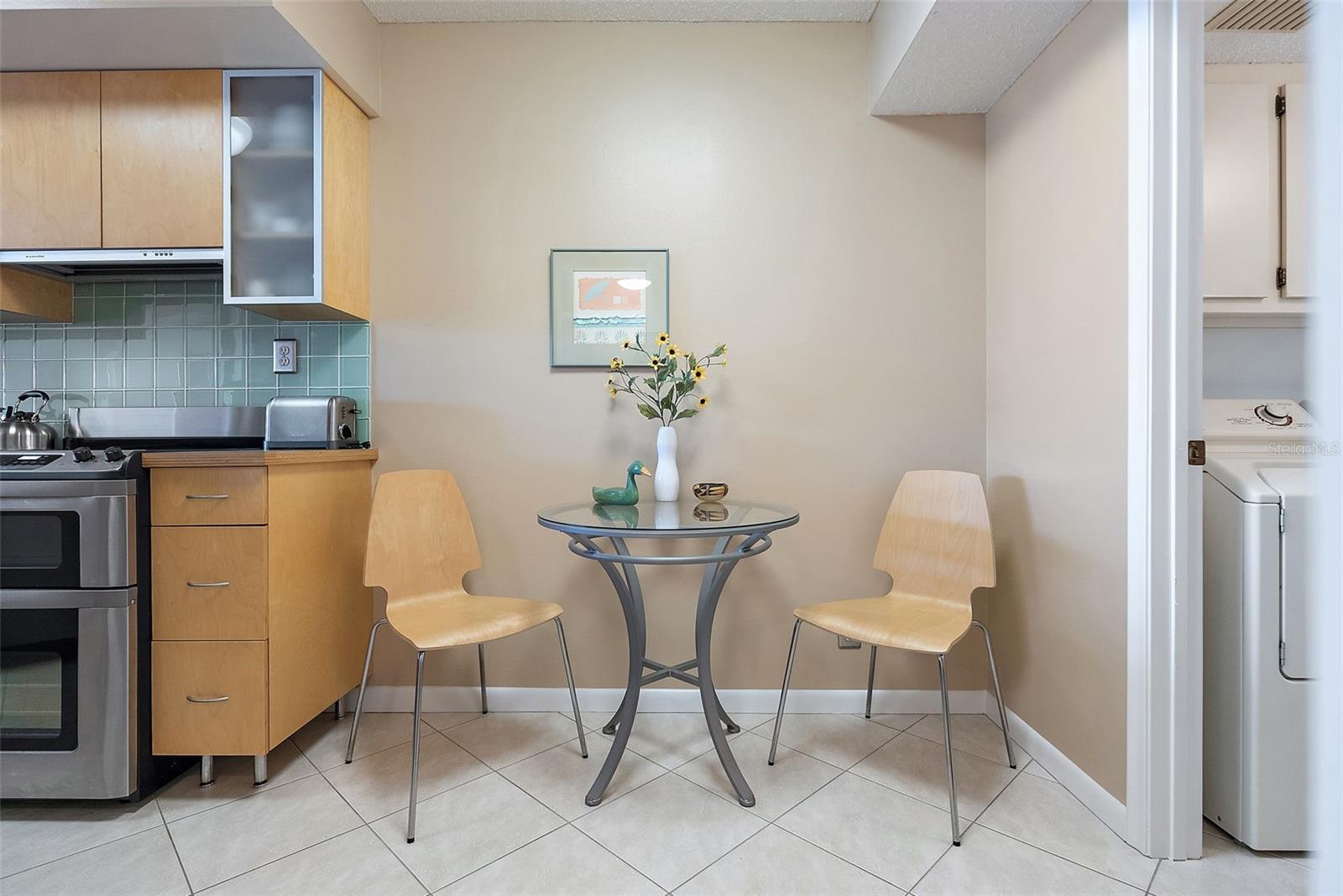 ISLA KEY CONDO - Residential