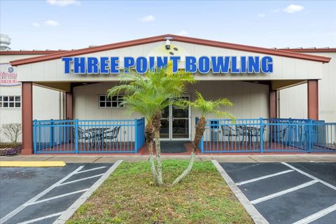 Property photo of 7470 Hoffner Avenue, Orlando, FL 32822