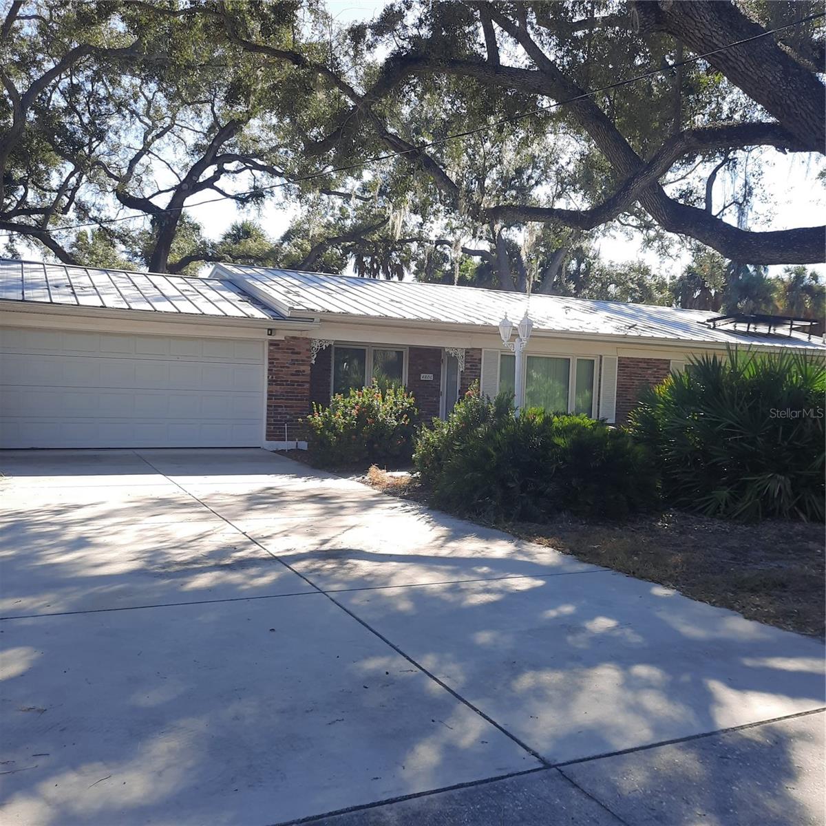 4806 W SAN JOSE STREET