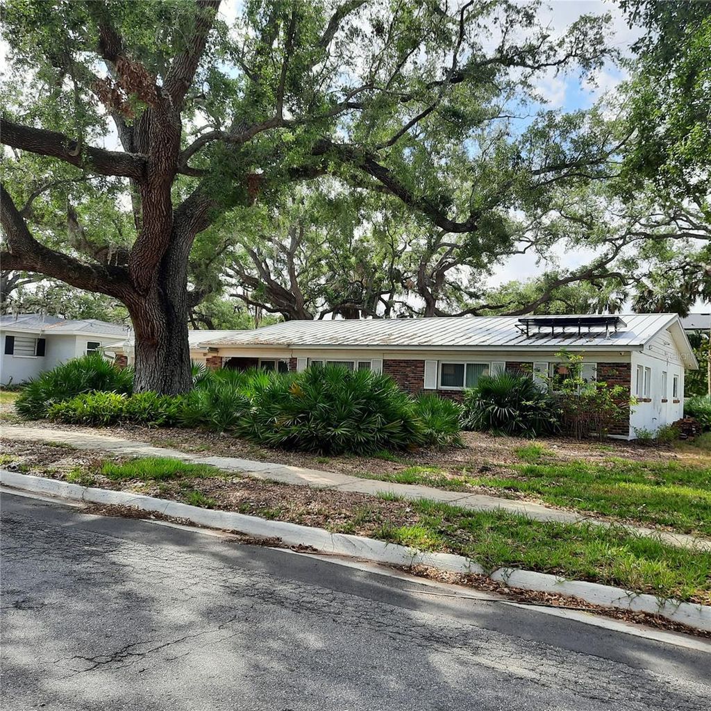Photo of 4806 W San Jose Street, Tampa, FL 33629 (MLS # TB8443450)