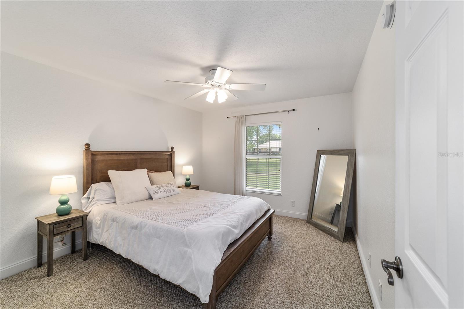 EQUESTRIAN OAKS - Farm