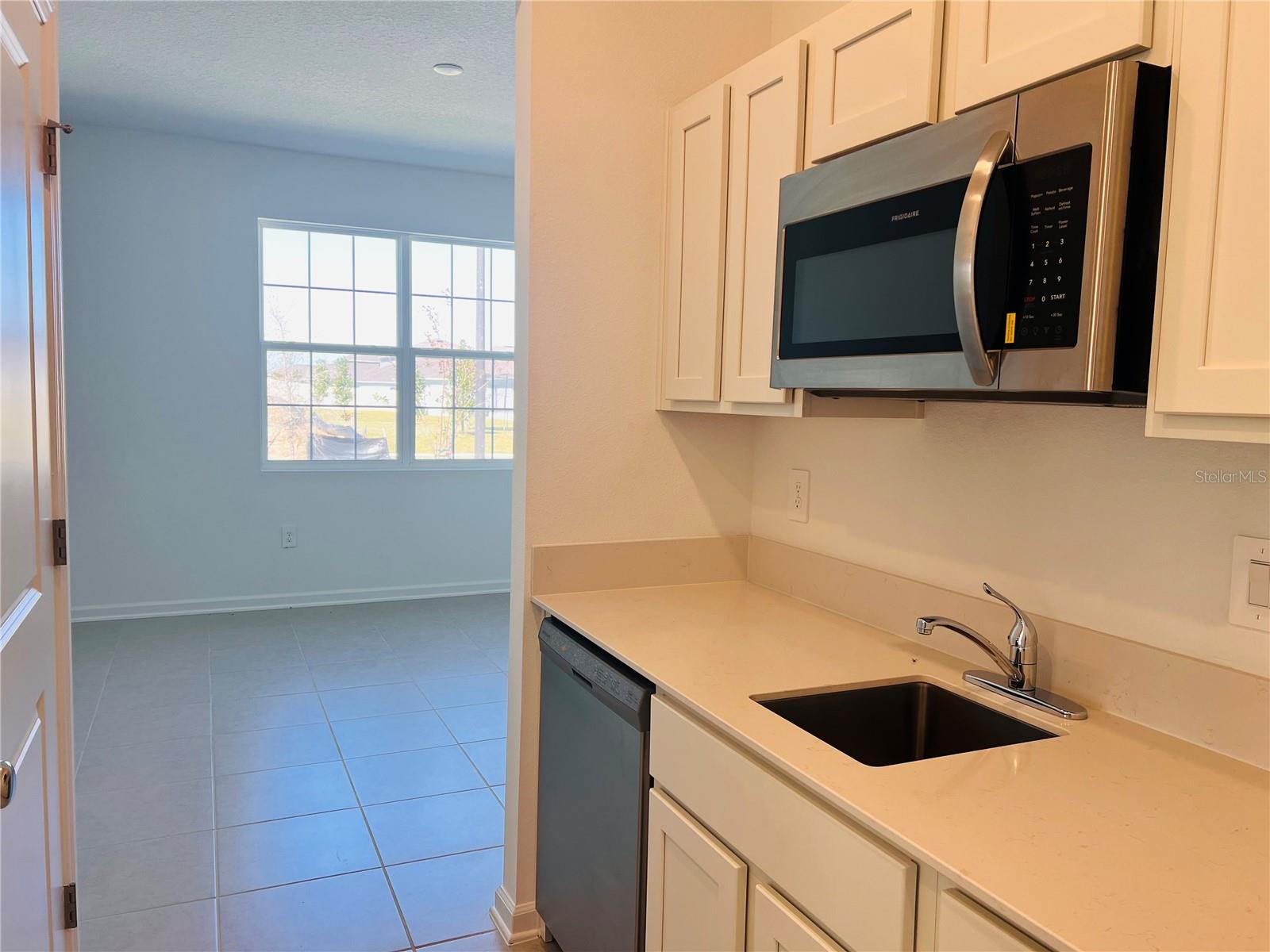 CROSSWINDS 50'S - Residential Lease