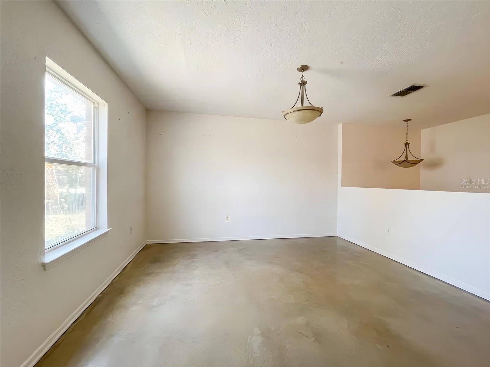 122 FLATFISH COURT