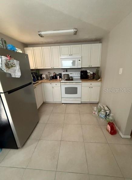 2121 33RD STREET