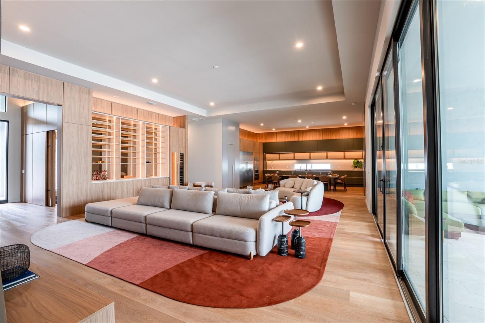15125 PENDIO DRIVE